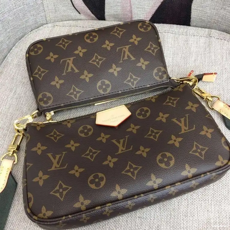 Fashionrepsfam ru LV Bags 19B570406 0509